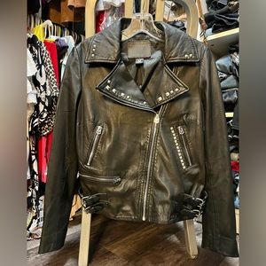 True Religion $599 Women's Studded Leather Moto Jacket… excellent condition